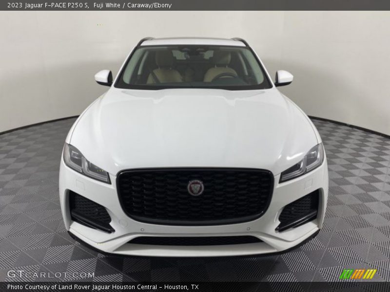 Fuji White / Caraway/Ebony 2023 Jaguar F-PACE P250 S