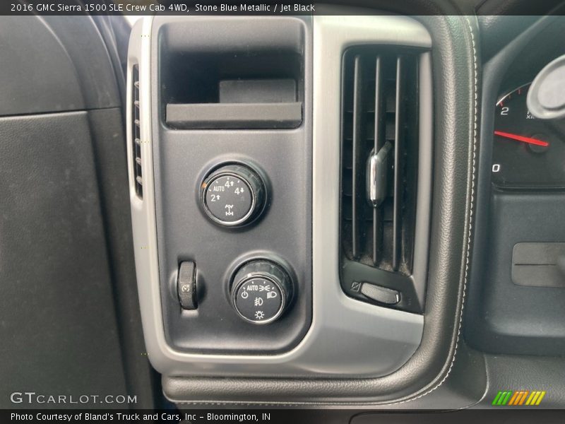 Stone Blue Metallic / Jet Black 2016 GMC Sierra 1500 SLE Crew Cab 4WD