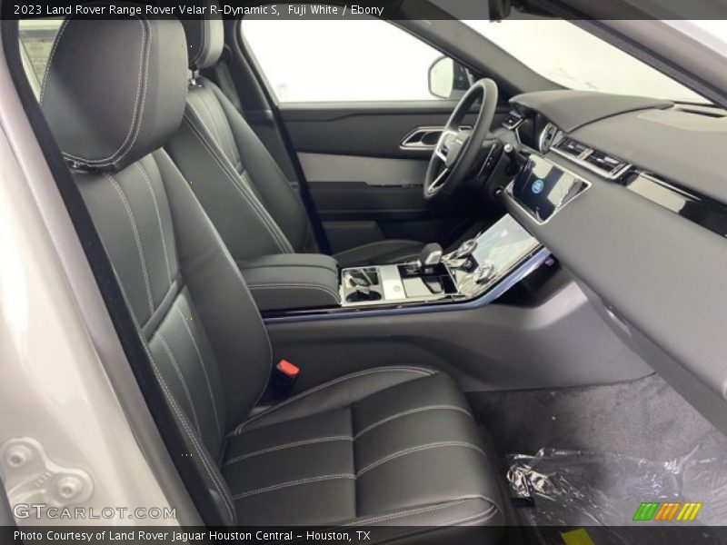 Fuji White / Ebony 2023 Land Rover Range Rover Velar R-Dynamic S