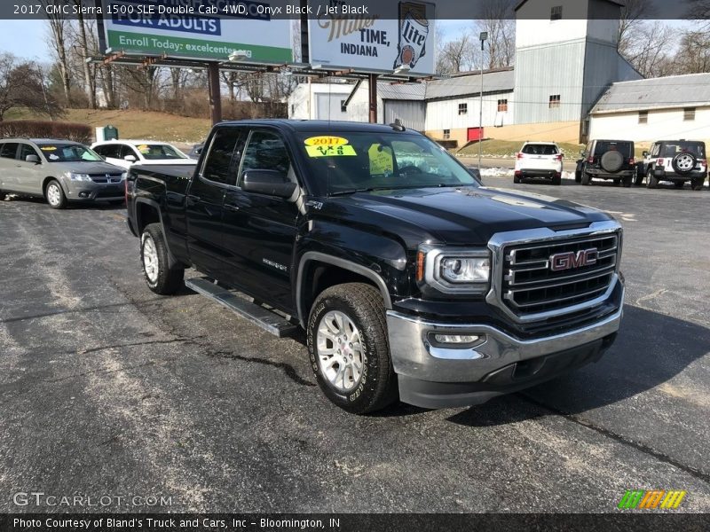 Onyx Black / Jet Black 2017 GMC Sierra 1500 SLE Double Cab 4WD