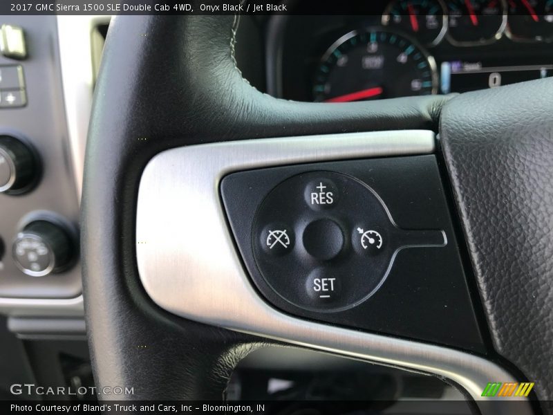Onyx Black / Jet Black 2017 GMC Sierra 1500 SLE Double Cab 4WD