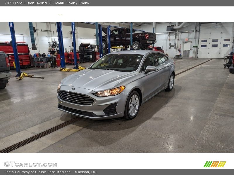 Iconic Silver / Ebony 2020 Ford Fusion Hybrid SE
