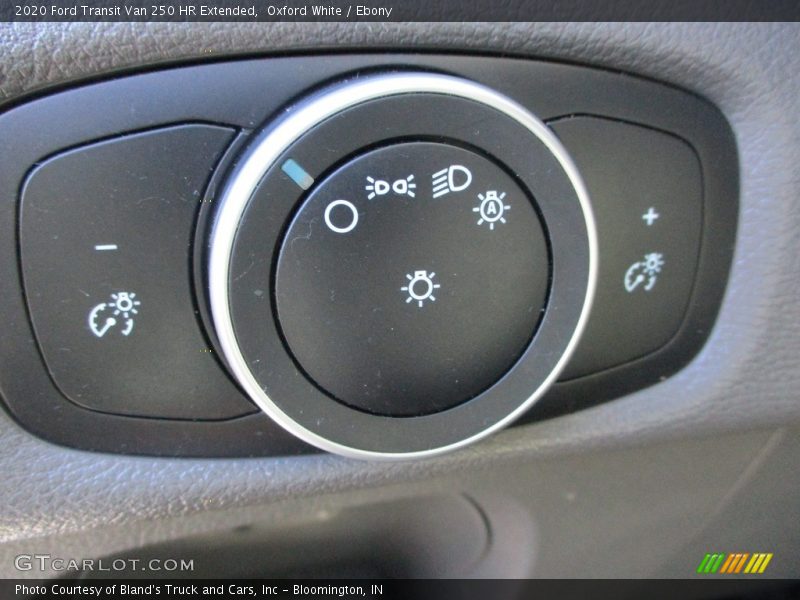 Oxford White / Ebony 2020 Ford Transit Van 250 HR Extended