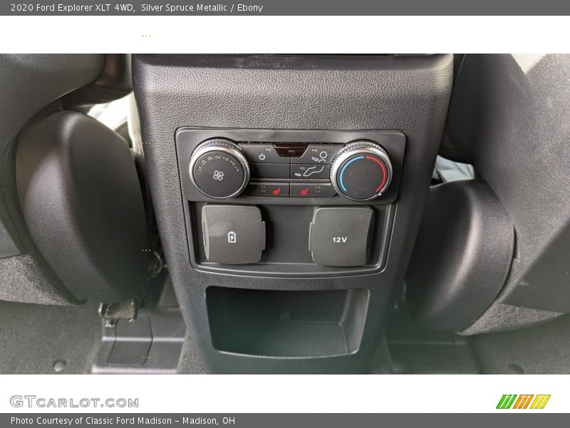 Silver Spruce Metallic / Ebony 2020 Ford Explorer XLT 4WD