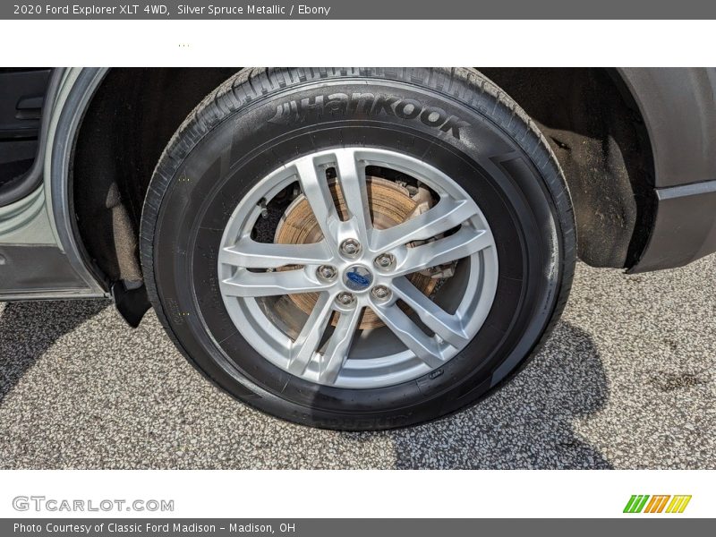 Silver Spruce Metallic / Ebony 2020 Ford Explorer XLT 4WD
