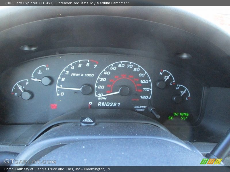 Toreador Red Metallic / Medium Parchment 2002 Ford Explorer XLT 4x4