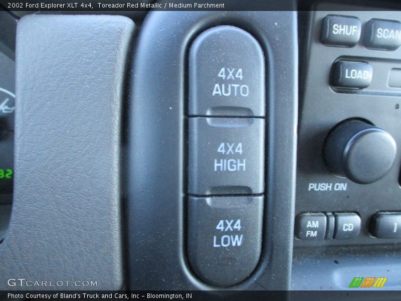 Toreador Red Metallic / Medium Parchment 2002 Ford Explorer XLT 4x4