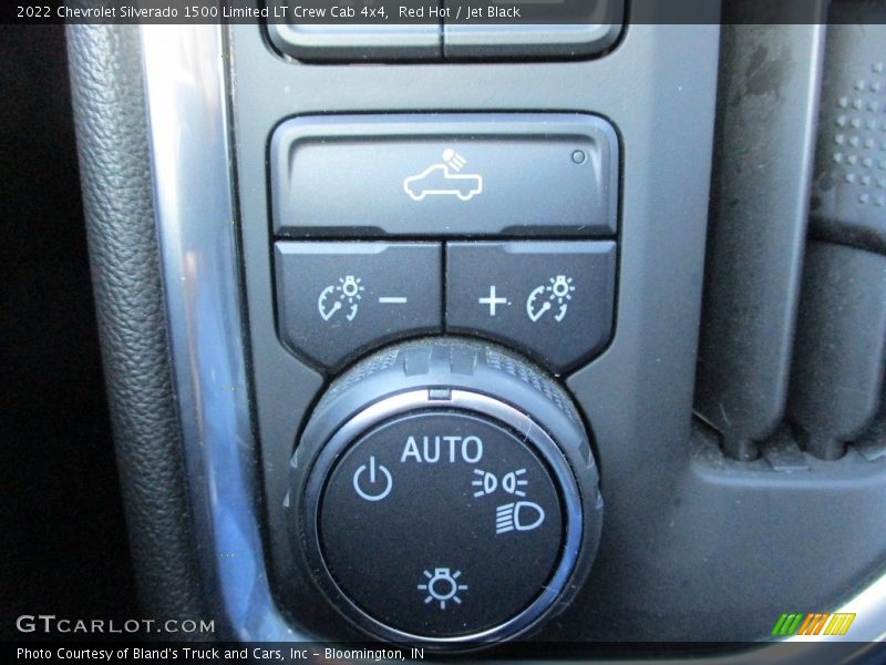 Red Hot / Jet Black 2022 Chevrolet Silverado 1500 Limited LT Crew Cab 4x4
