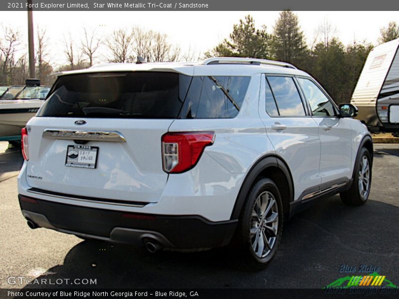 Star White Metallic Tri-Coat / Sandstone 2021 Ford Explorer Limited