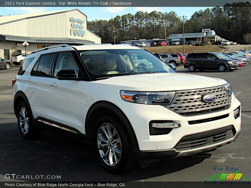 Star White Metallic Tri-Coat / Sandstone 2021 Ford Explorer Limited