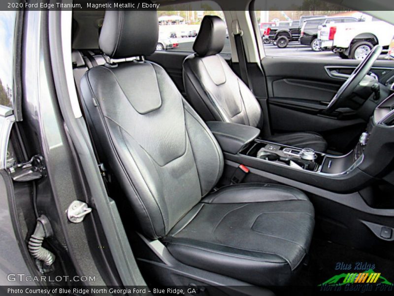 Magnetic Metallic / Ebony 2020 Ford Edge Titanium