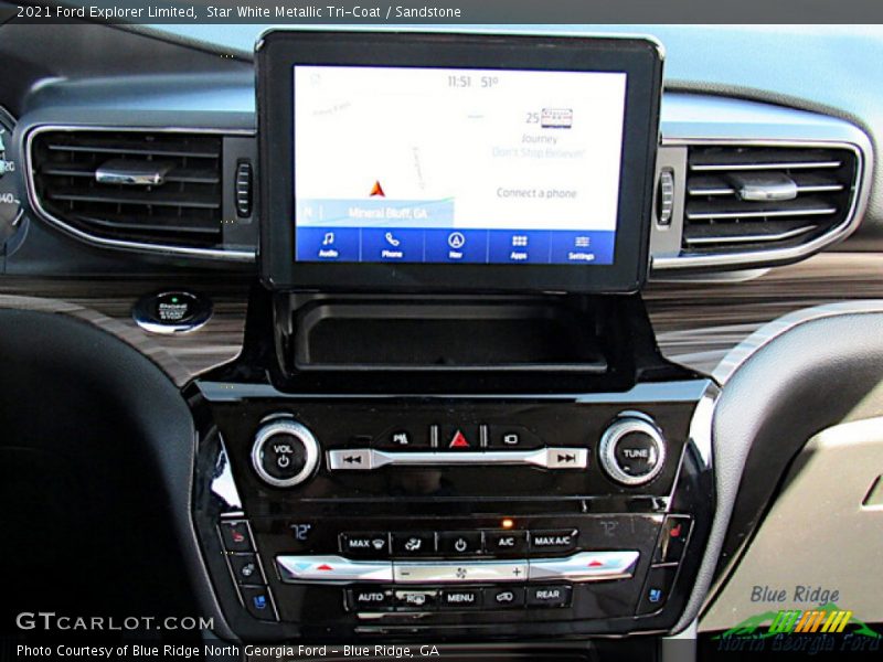 Star White Metallic Tri-Coat / Sandstone 2021 Ford Explorer Limited