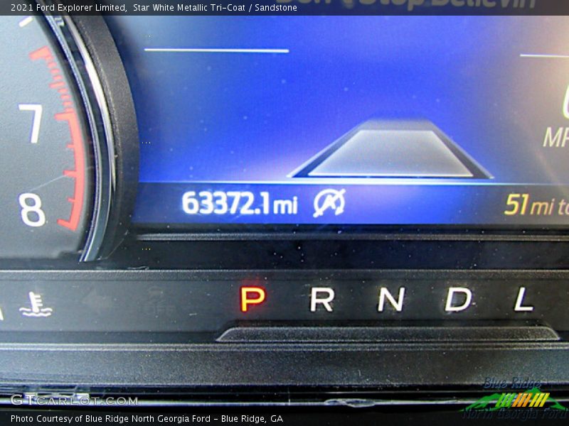 Star White Metallic Tri-Coat / Sandstone 2021 Ford Explorer Limited
