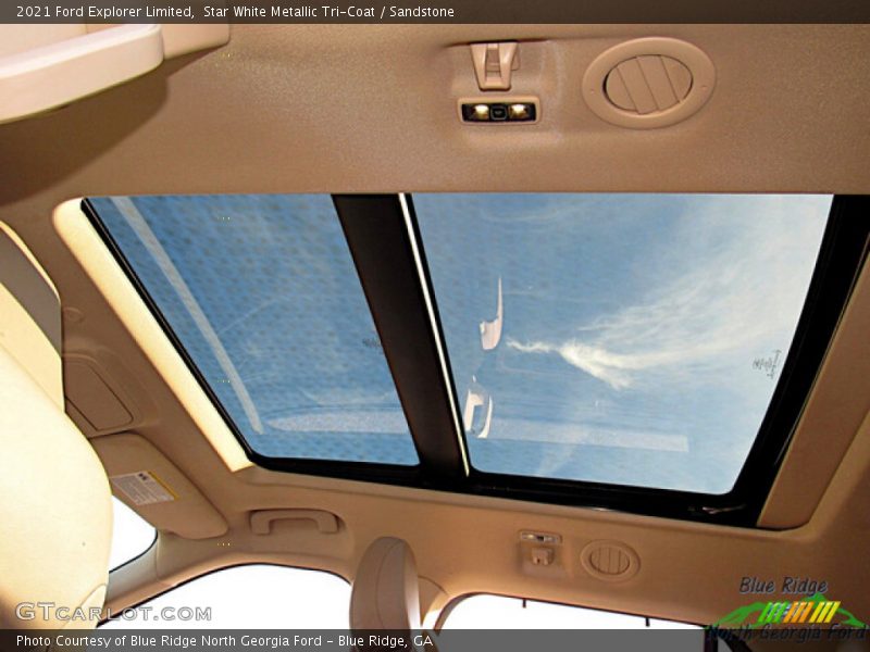 Star White Metallic Tri-Coat / Sandstone 2021 Ford Explorer Limited