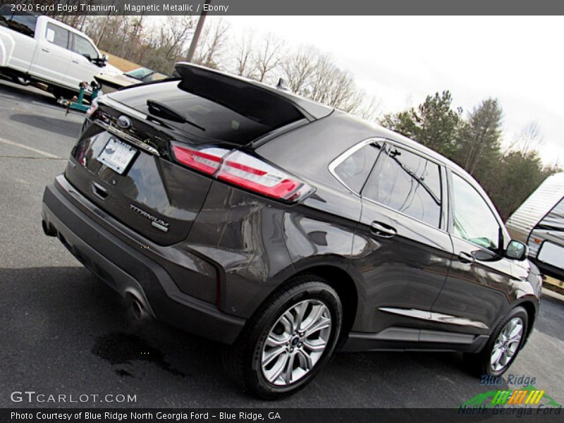 Magnetic Metallic / Ebony 2020 Ford Edge Titanium