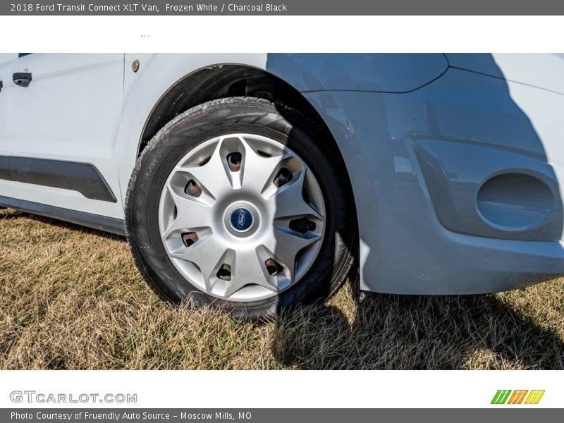 Frozen White / Charcoal Black 2018 Ford Transit Connect XLT Van