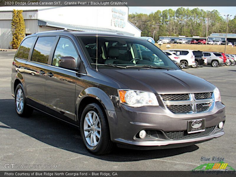 Granite Pearl / Black/Light Graystone 2020 Dodge Grand Caravan SXT