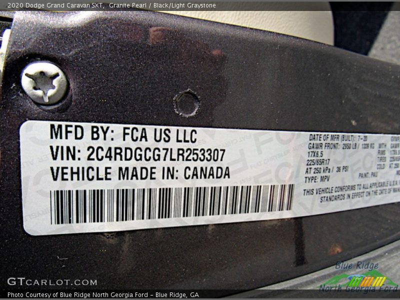 Granite Pearl / Black/Light Graystone 2020 Dodge Grand Caravan SXT