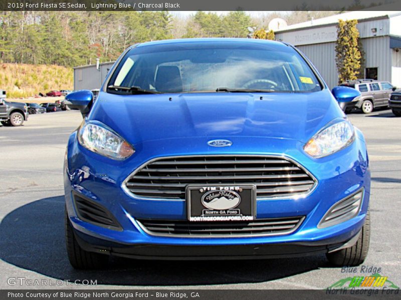 Lightning Blue / Charcoal Black 2019 Ford Fiesta SE Sedan