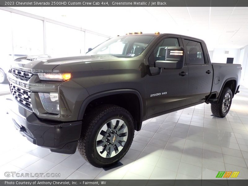 Greenstone Metallic / Jet Black 2023 Chevrolet Silverado 2500HD Custom Crew Cab 4x4