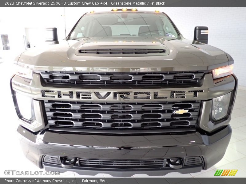 Greenstone Metallic / Jet Black 2023 Chevrolet Silverado 2500HD Custom Crew Cab 4x4
