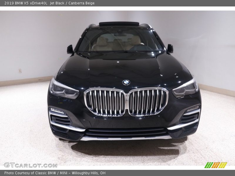 Jet Black / Canberra Beige 2019 BMW X5 xDrive40i