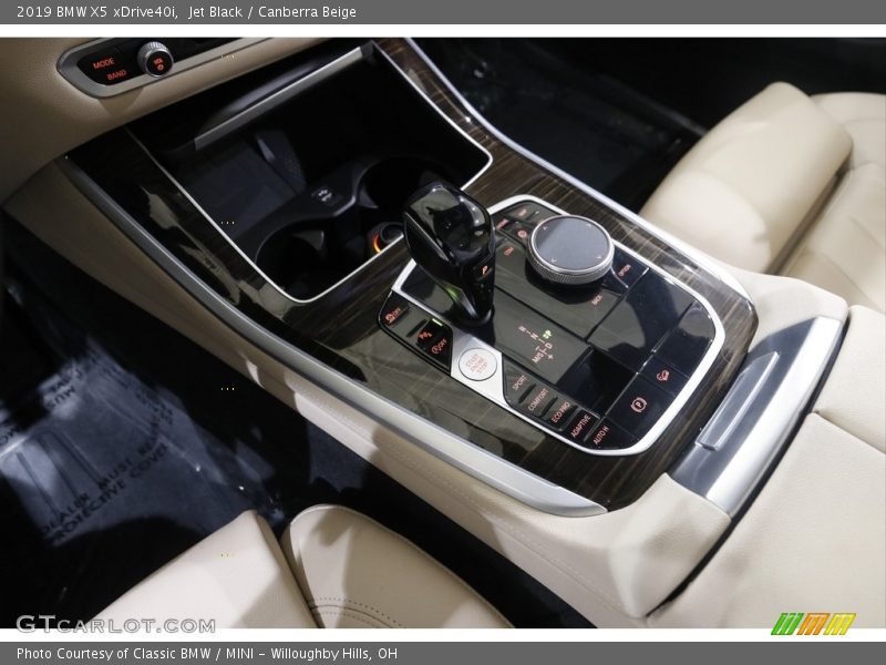 Jet Black / Canberra Beige 2019 BMW X5 xDrive40i
