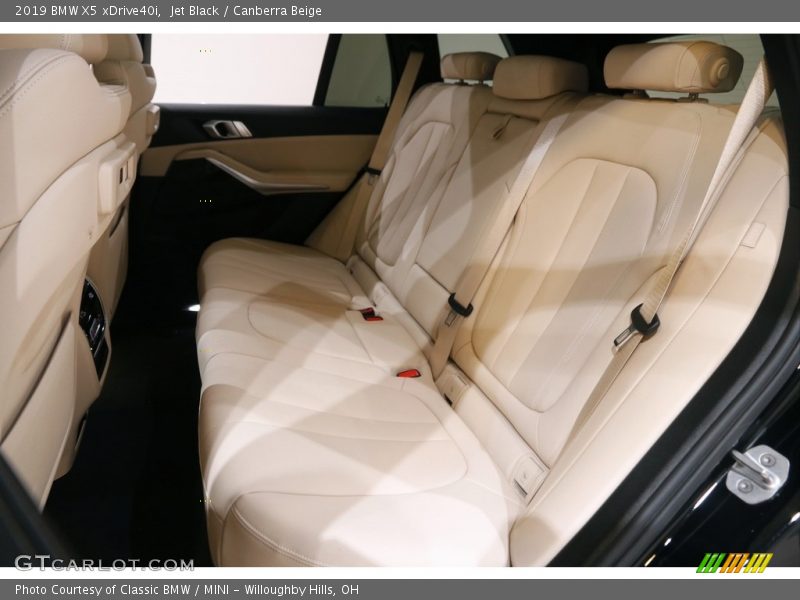 Jet Black / Canberra Beige 2019 BMW X5 xDrive40i