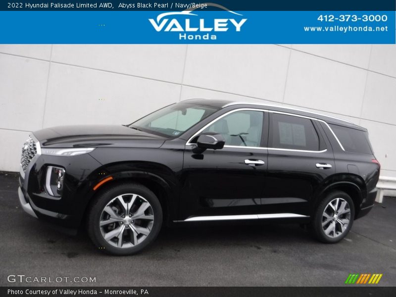 Abyss Black Pearl / Navy/Beige 2022 Hyundai Palisade Limited AWD