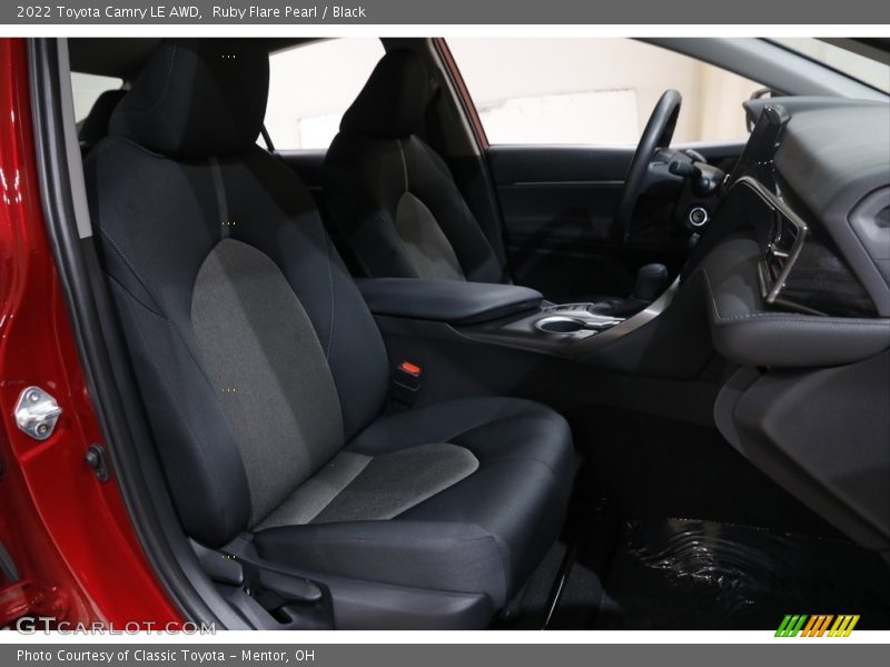 Ruby Flare Pearl / Black 2022 Toyota Camry LE AWD
