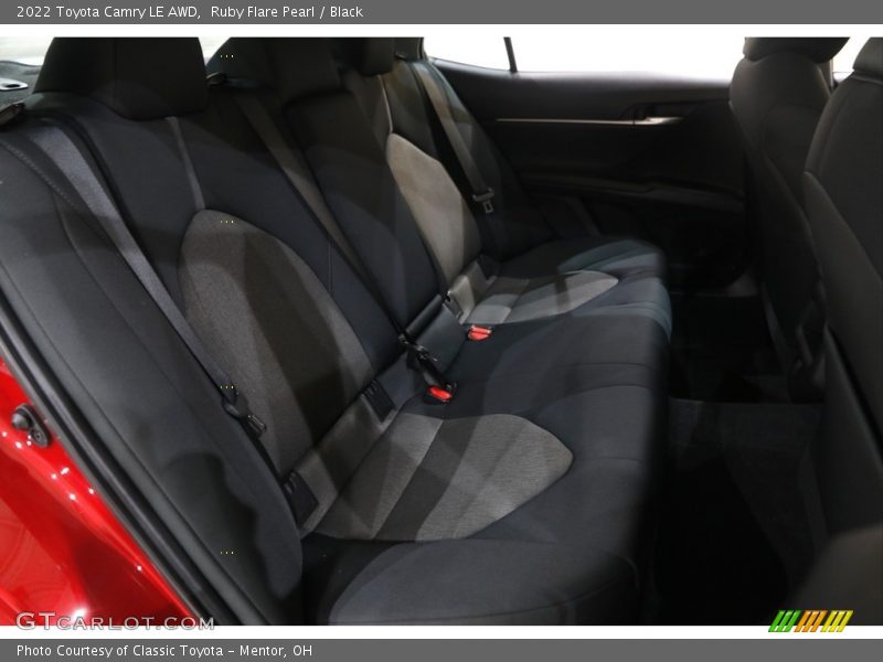 Ruby Flare Pearl / Black 2022 Toyota Camry LE AWD