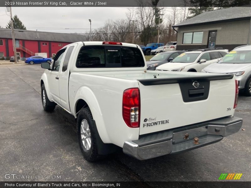 Glacier White / Steel 2019 Nissan Frontier SV King Cab