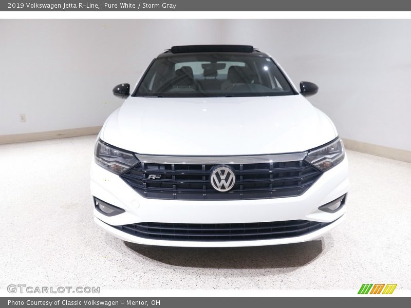 Pure White / Storm Gray 2019 Volkswagen Jetta R-Line