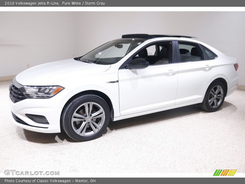 Pure White / Storm Gray 2019 Volkswagen Jetta R-Line