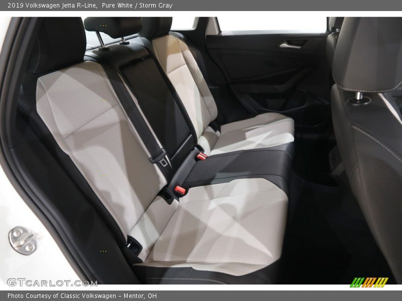 Pure White / Storm Gray 2019 Volkswagen Jetta R-Line
