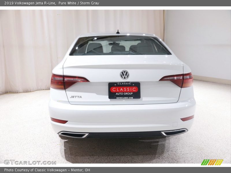 Pure White / Storm Gray 2019 Volkswagen Jetta R-Line