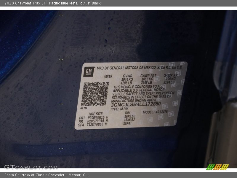 Pacific Blue Metallic / Jet Black 2020 Chevrolet Trax LT