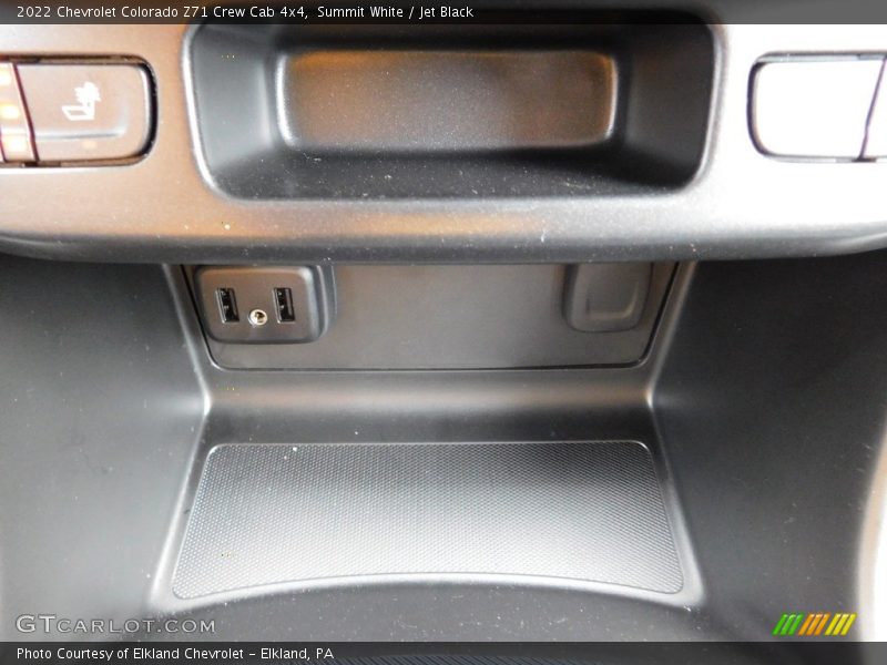 Summit White / Jet Black 2022 Chevrolet Colorado Z71 Crew Cab 4x4