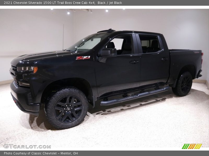 Black / Jet Black 2021 Chevrolet Silverado 1500 LT Trail Boss Crew Cab 4x4