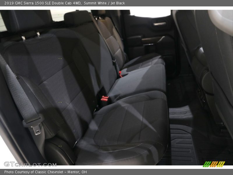 Summit White / Jet Black 2019 GMC Sierra 1500 SLE Double Cab 4WD