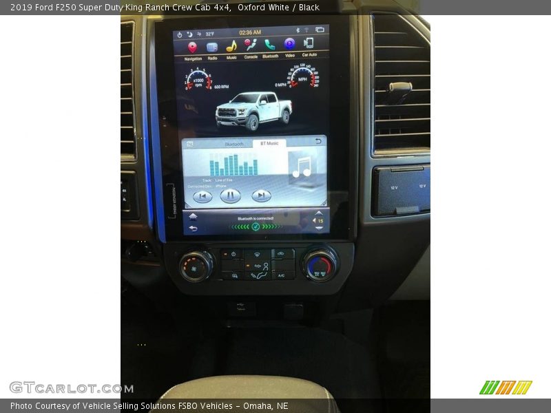 Oxford White / Black 2019 Ford F250 Super Duty King Ranch Crew Cab 4x4