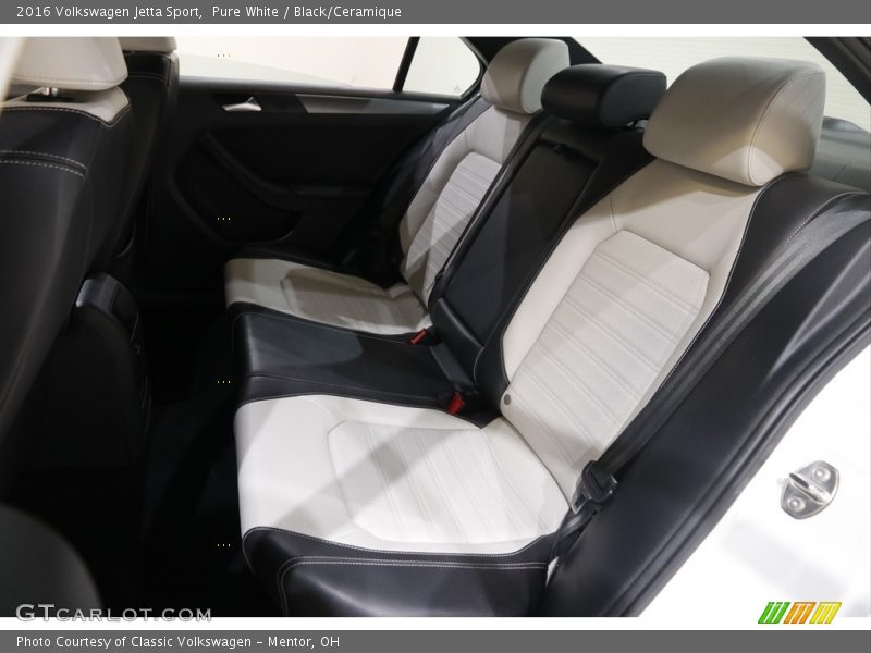 Pure White / Black/Ceramique 2016 Volkswagen Jetta Sport