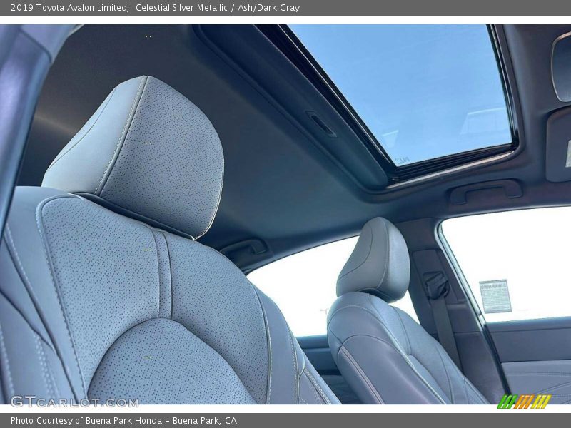 Celestial Silver Metallic / Ash/Dark Gray 2019 Toyota Avalon Limited