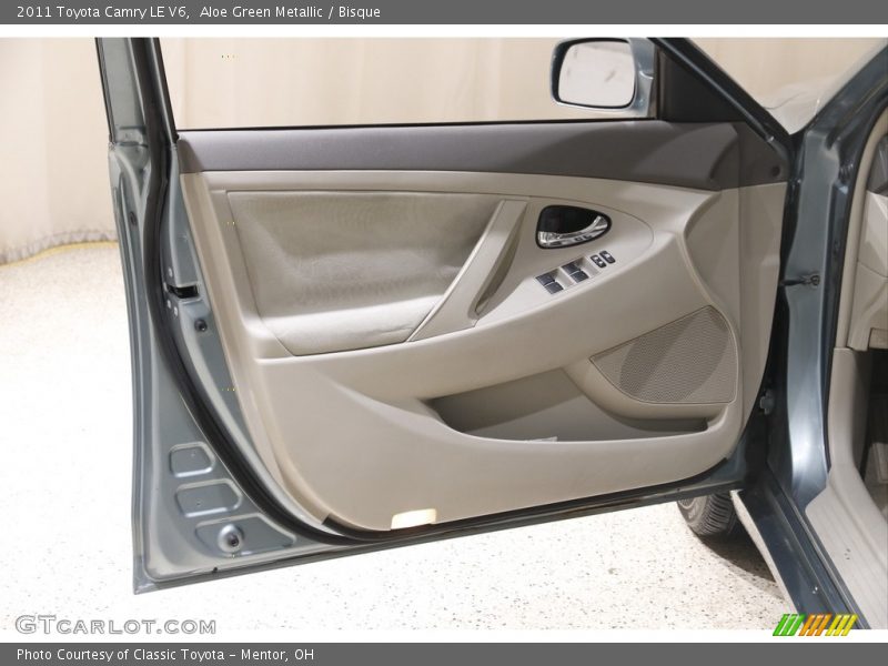 Aloe Green Metallic / Bisque 2011 Toyota Camry LE V6