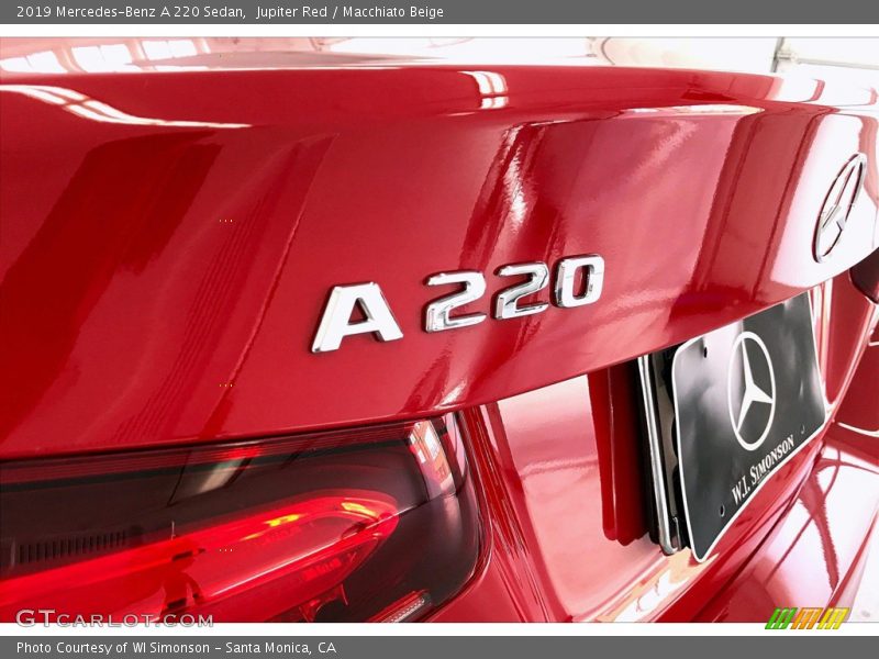 Jupiter Red / Macchiato Beige 2019 Mercedes-Benz A 220 Sedan
