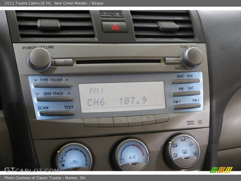 Aloe Green Metallic / Bisque 2011 Toyota Camry LE V6