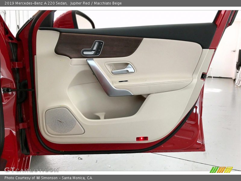 Jupiter Red / Macchiato Beige 2019 Mercedes-Benz A 220 Sedan