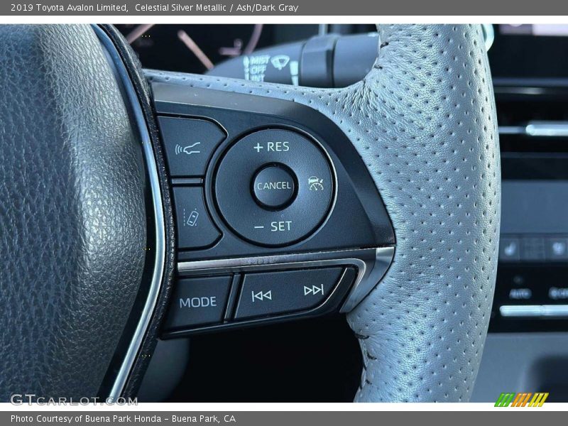 Celestial Silver Metallic / Ash/Dark Gray 2019 Toyota Avalon Limited