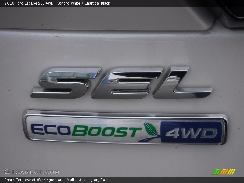 Oxford White / Charcoal Black 2018 Ford Escape SEL 4WD