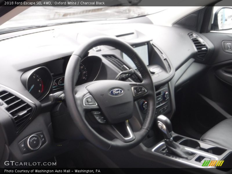 Oxford White / Charcoal Black 2018 Ford Escape SEL 4WD